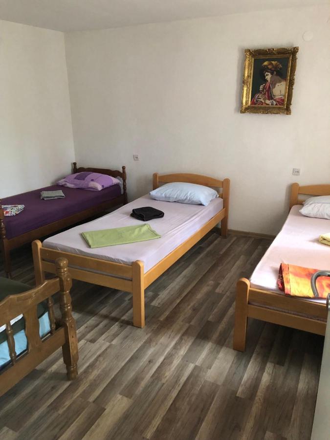 Guesthouse Star 莫斯塔尔 外观 照片